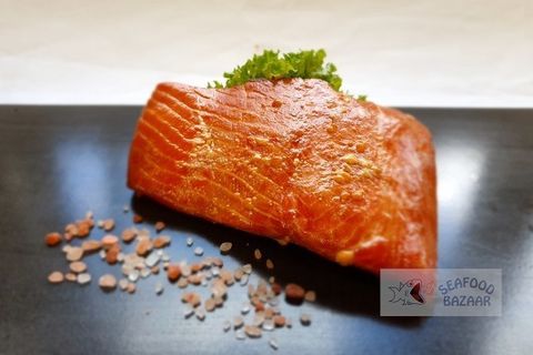 Hot Smoked Salmon per kg