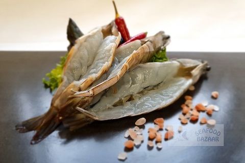 Butterfly Whole Prawns Frozen 26/30 1kg